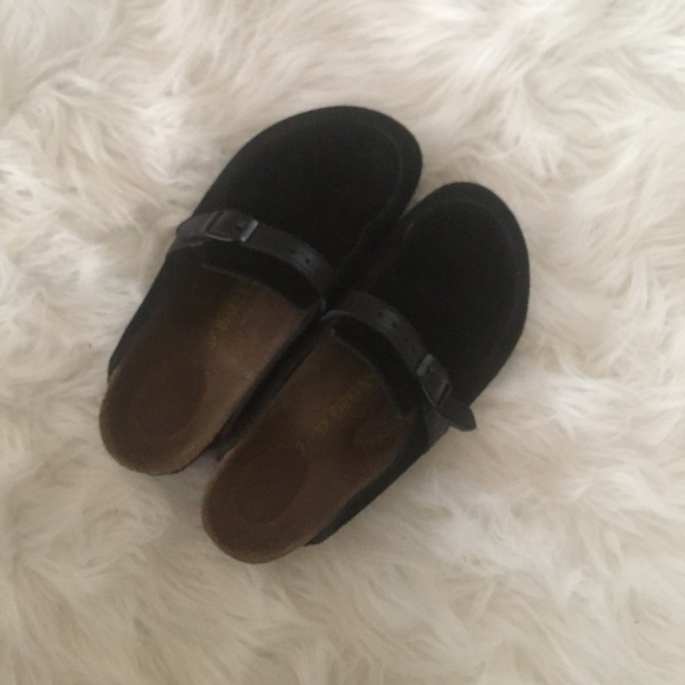 Birkenstocks FINAL PRICE!!! Need them gone!!